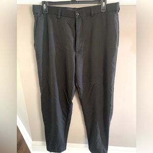 Men’s Haggar Black Dress Pants, 38”x32” Preloved in great condition